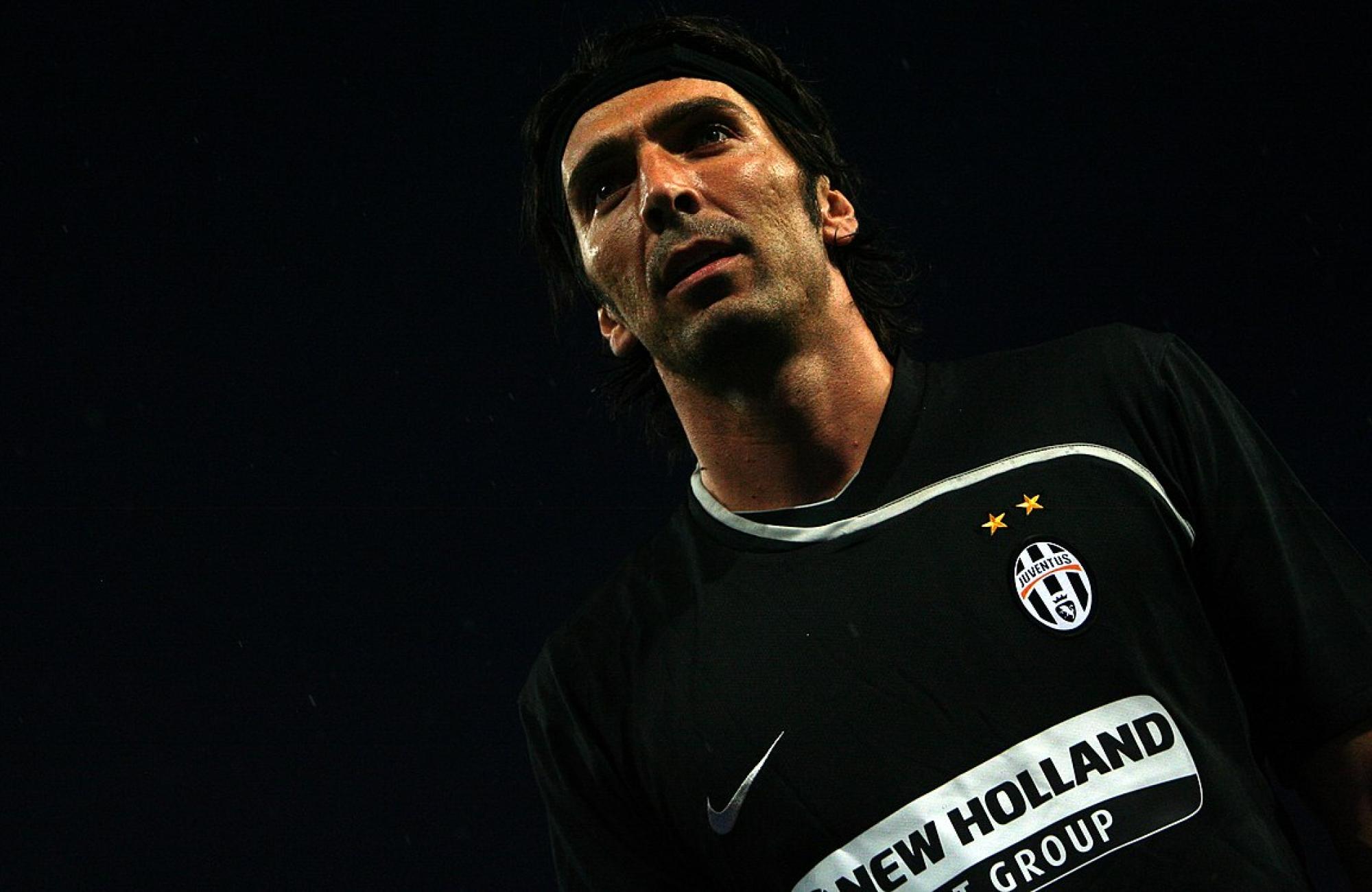 How Did Gianluigi Buffon DOMINATE Goalkeeping for 3 Decades?
