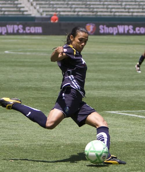 Marta - Pele In Skirts