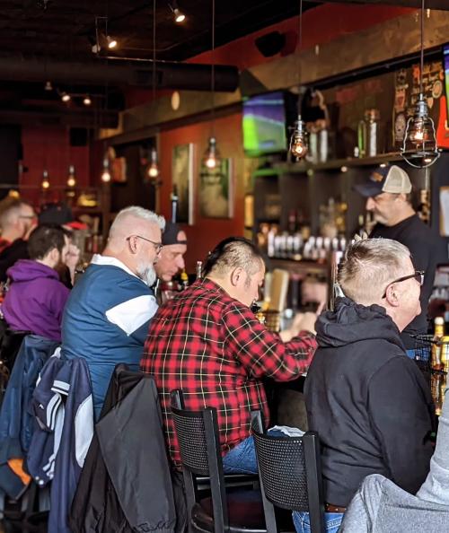 R Public House
